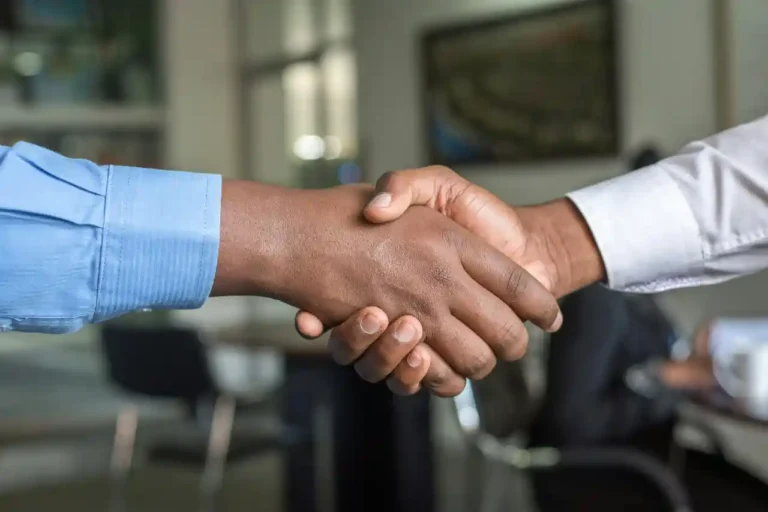 bilateral-agreement-usa-spain-cytonn-photography-n95VMLxqM2I-unsplash
